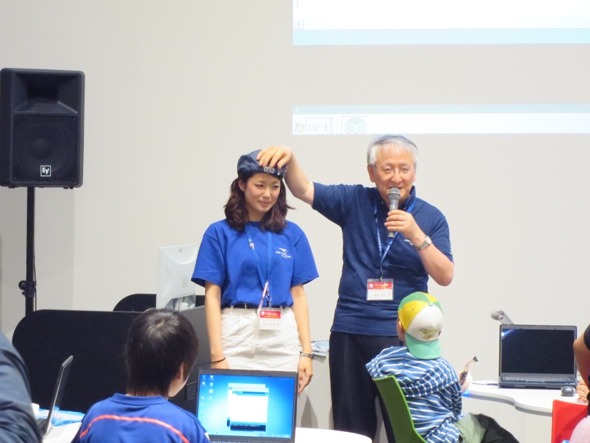 最後に福祉用具への活用事例について説明し、実際に子どもたちにも体験してもらいました。