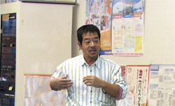 魚の棚商店街で鮮魚を扱う「松庄」の松谷佳邦さんの講話