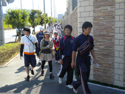 参加者の先導と安全管理もユニット生の仕事です