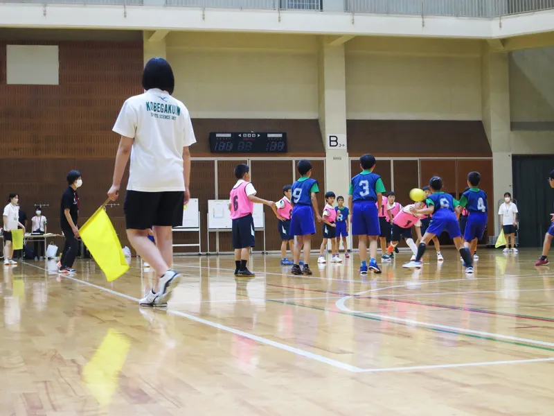 線審をする学生