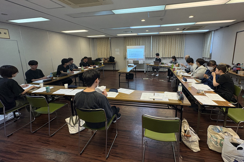 矢嶋ゼミによる卒業研究の中間発表会