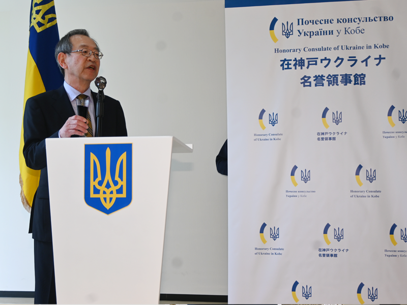 中村学長の乾杯前の歓迎の言葉