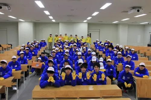 社会リハビリテーション学科からは100人以上の学生がボランティアとして参加します