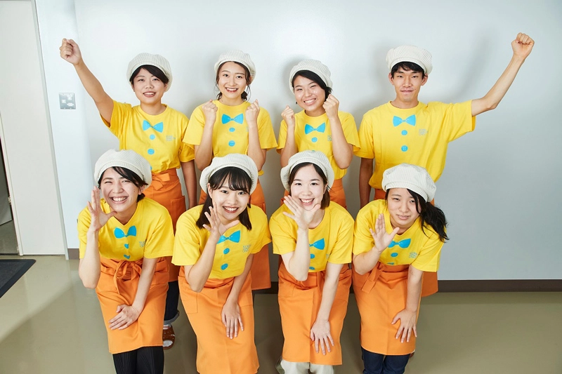 最終審査を通過したレシピを考案した学生達