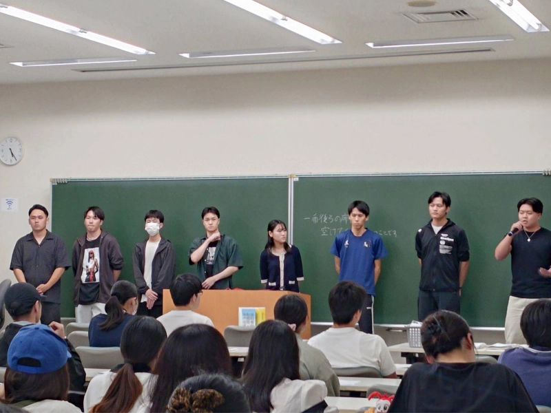 自身の体験談を語る内定者