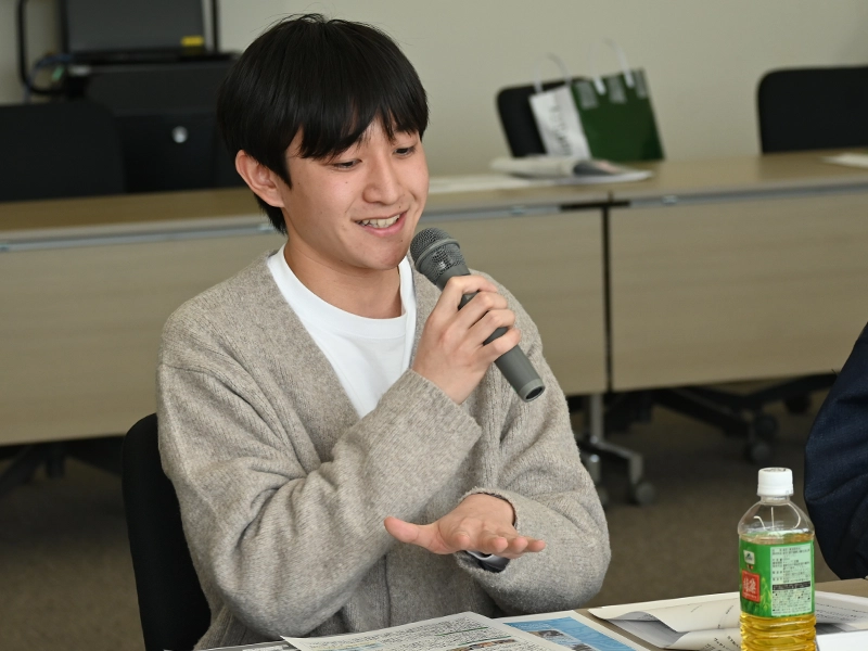 ⑦現代社会学部の新川裕士さん