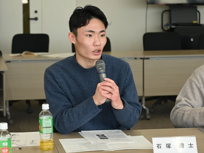 ⑧現代社会学部の石塚碧士さん