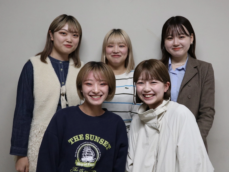 「かさごの唐揚げレモンクリーム添え」のレシピを考えたグループ