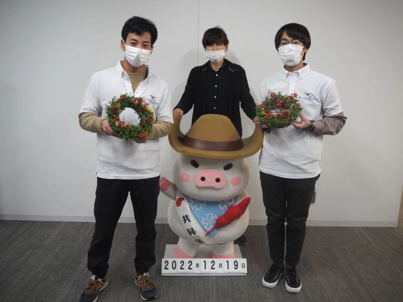 左から大西恒輝さん、菊川裕幸講師、井上晴史さん