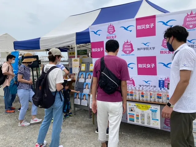 防災女子のブースに多くの方が参加してくれました