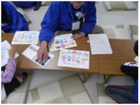 写真9:完成した塗り絵(第4集会所)