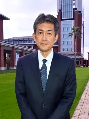 学部長　岸本　修一 教授