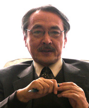 経済学部教授 山上 宏人(ディプロマ・ワーキンググループ)