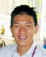 永旺華南商業有限公司(AEON South China Co., Ltd.)勤務 西野 佳臣 氏 1994年栄養学部卒業 中華人民共和国:深圳市在住