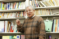浅野 壽夫 経済学部教授 学際教育機構 防災・社会貢献ユニット長