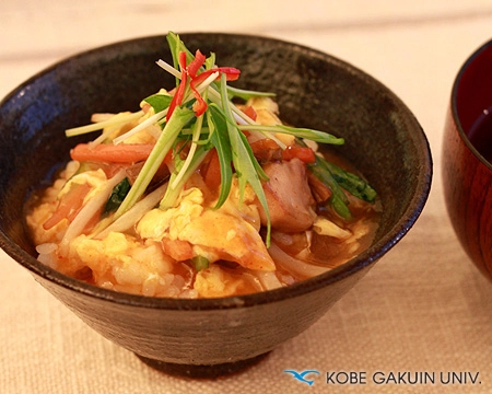 韓国風ピリ辛丼「くるっぱ」